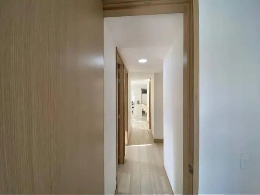 アパート Apto Poblado A 8 Min De Provenza Con Free Parking メデジン