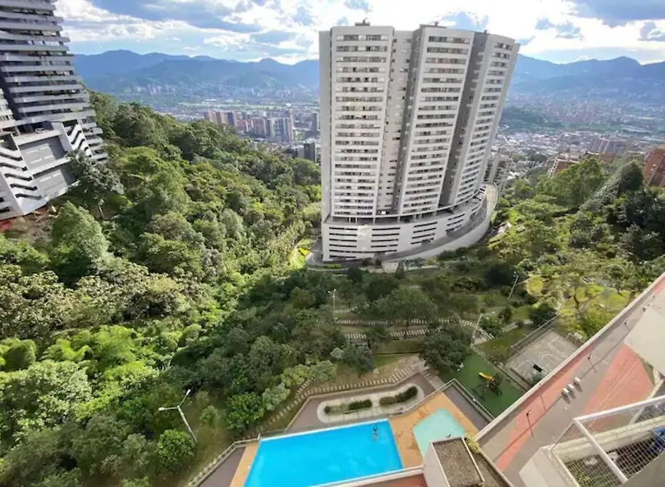 アパート Apto Poblado A 8 Min De Provenza Con Free Parking メデジン コロンビア
